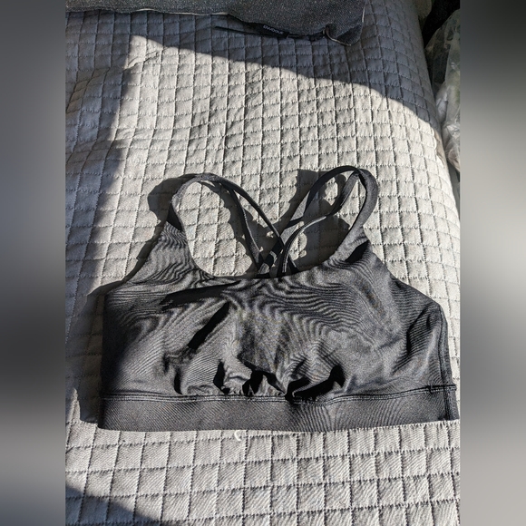 Lululemon Energy sports bra - Picture 4 of 5